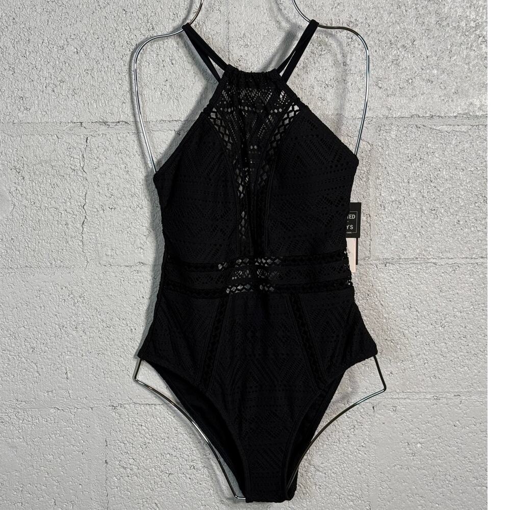 Salt + Cove Juniors' Crochet One-Piece Swimsuit  black small